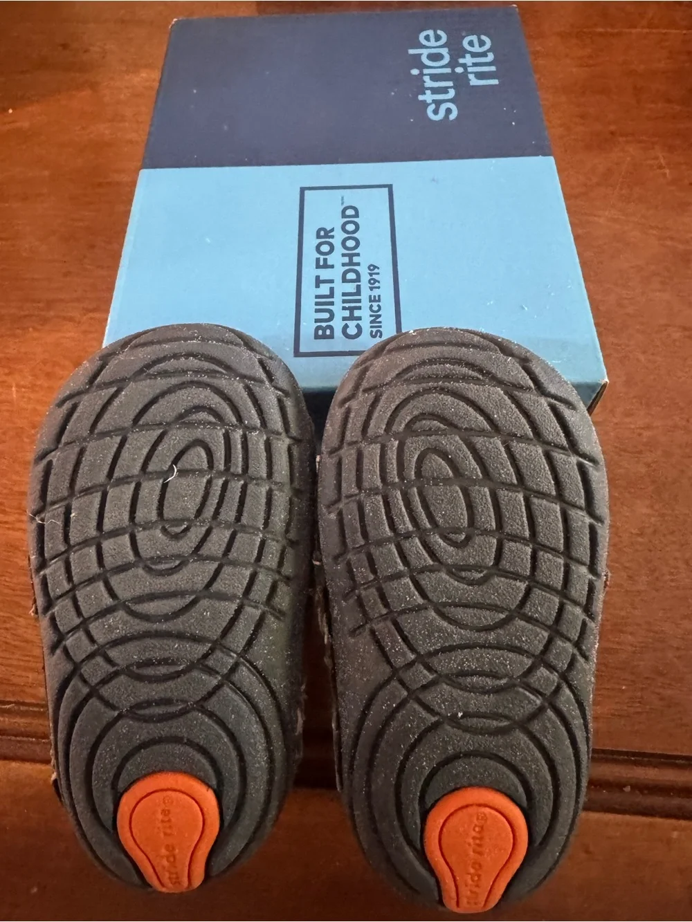 Stride RiteToddler Suede Velcro Shoes in gray